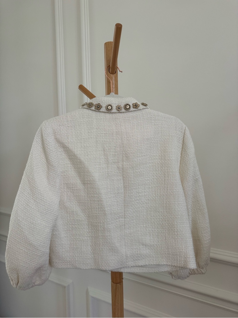 Cinq à Sept Ansey Embellished Tweed Crop Jacket - Picture 6 of 6